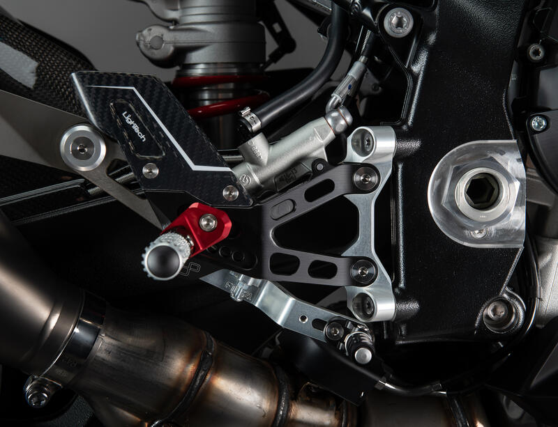 Lightech - R-Version Adjustable Rearsets BMW S1000RR & M1000RR (2019-2025)